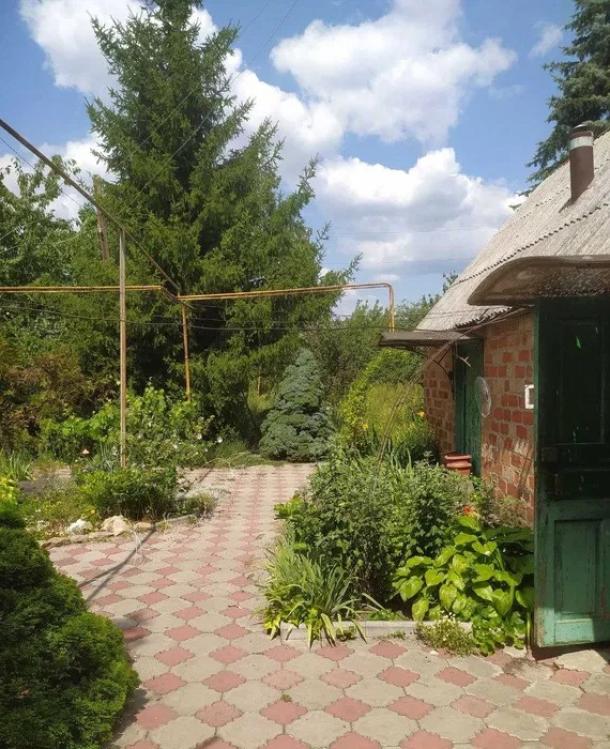 Дом, 5-кімн., Харьков, Песочин