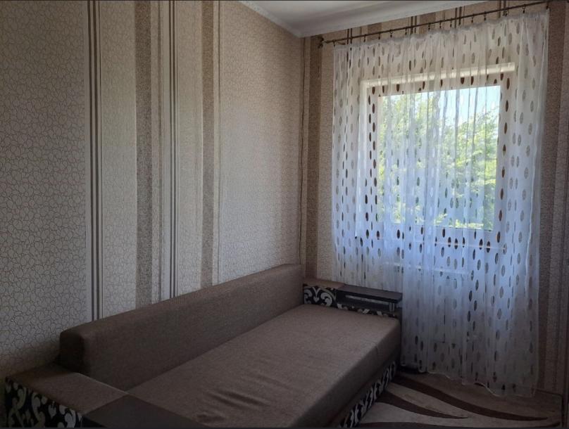 Дом, 8-кімн., Подворки, Харьковский район