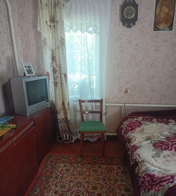 Дом, 3-кімн., Золочев, Богодуховский район