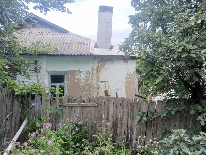 Дом, 1-кімн., Харьков, Ледное