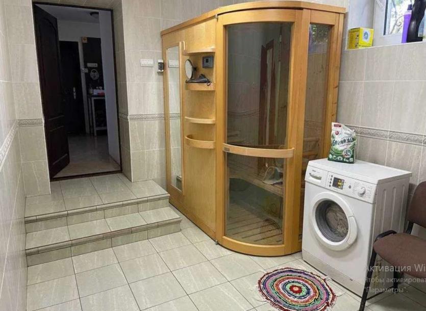 Дом, 5-кімн., Ржавец, Харьковский район