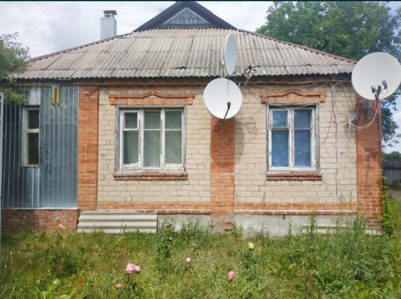 Дом, 3-кімн., Люботин, Харьковский район