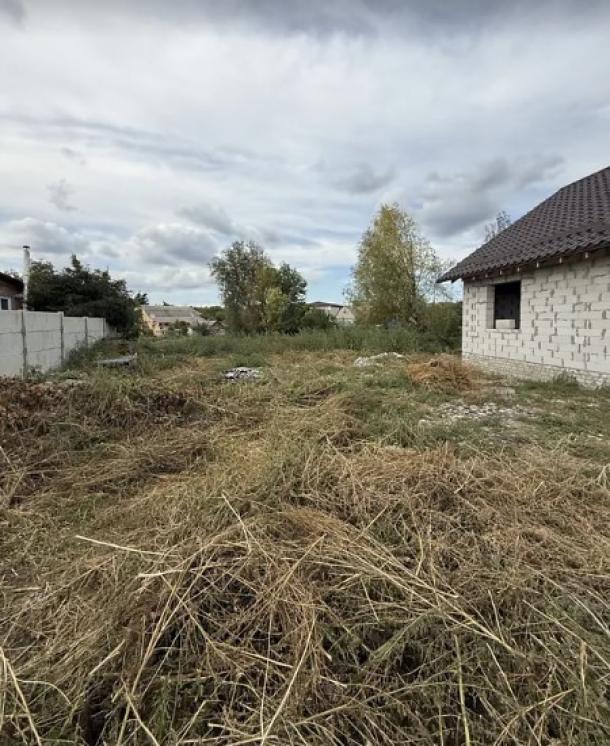 Дом, 3-кімн., Харьков, Жихарь