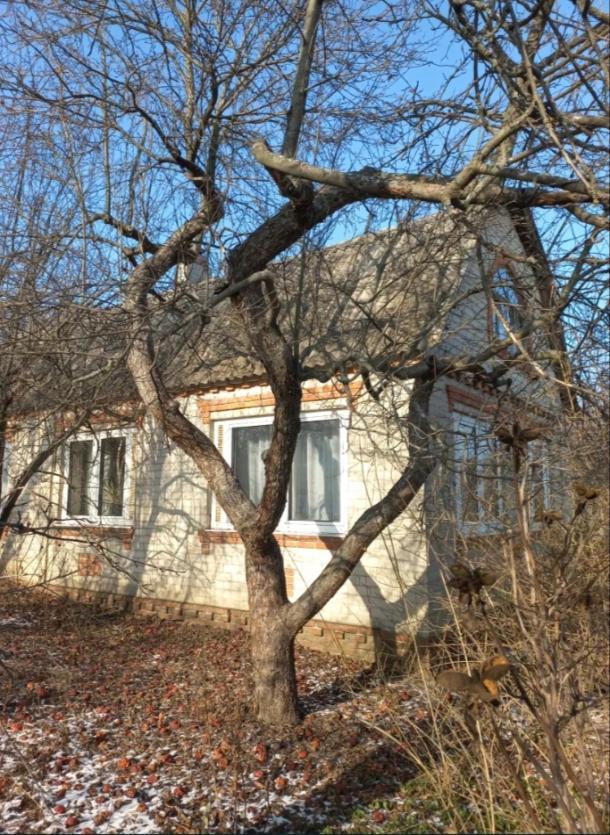 Дом, 4-кімн., Люботин, Харьковский район