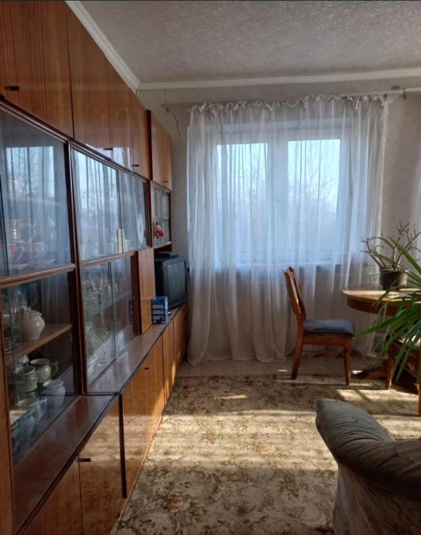 Дом, 4-кімн., Люботин, Харьковский район