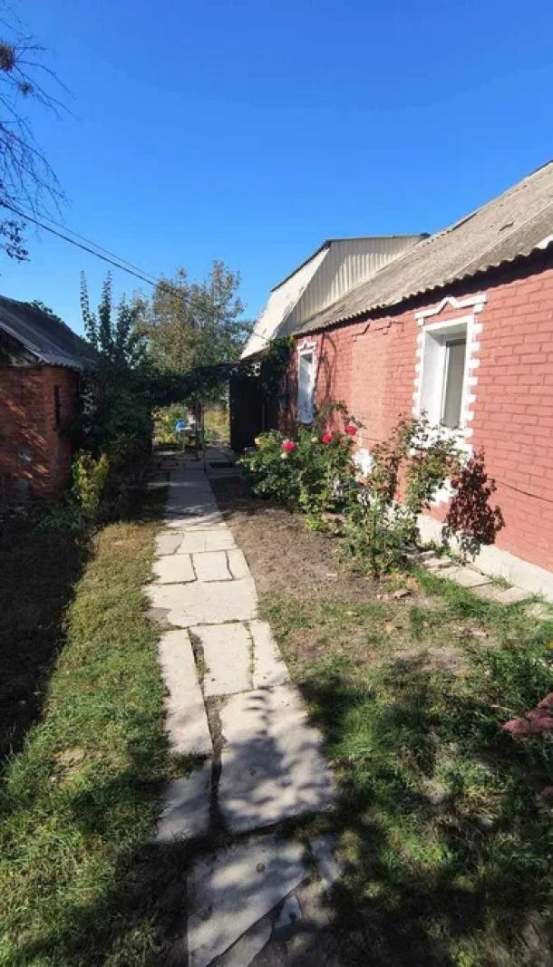 Дом, 4-кімн., Рогань, Харьковский район