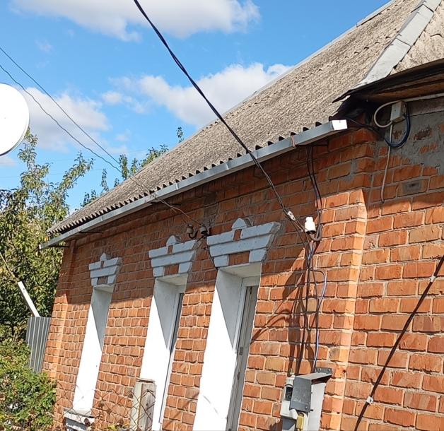 Дом, 2-кімн., Золочев, Богодуховский район