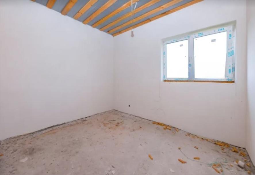 Дом на 2 входа, 8-кімн., Харьков, Аэропорт