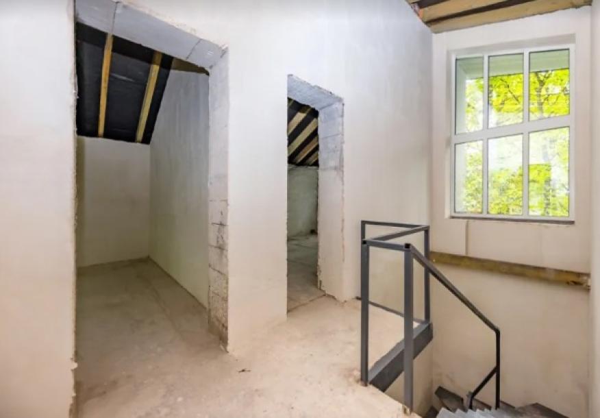 Дом, 4-кімн., Харьков, Жуковского поселок