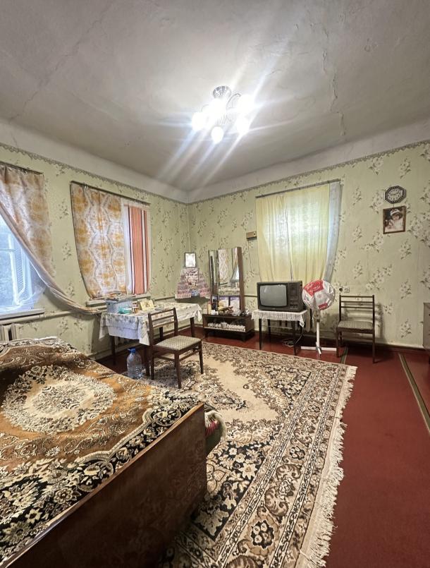 Дом, 4-кімн., Харьков, Кирова поселок