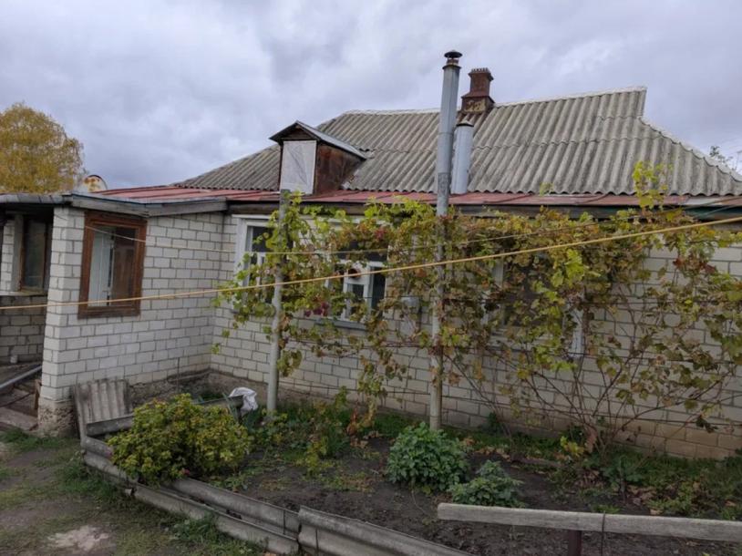 Дом, 3-кімн., Левковка, Чугуевский район