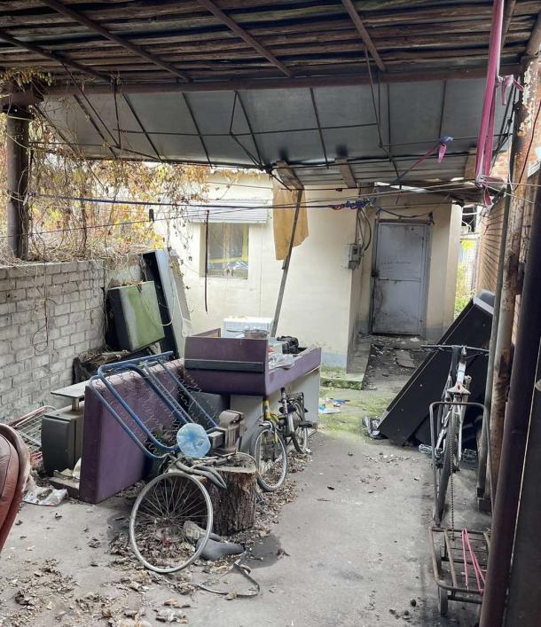 Дом, 2-кімн., Харьков, Сосновая горка