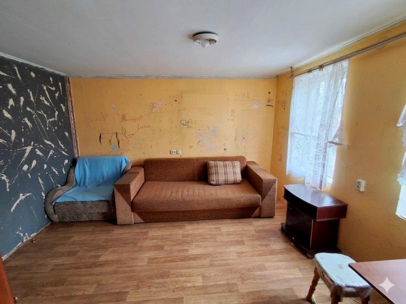 Дом, 1-кімн., Люботин, Харьковский район