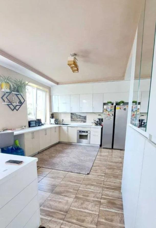 Дом, 5-кімн., Харьков, Тюринка