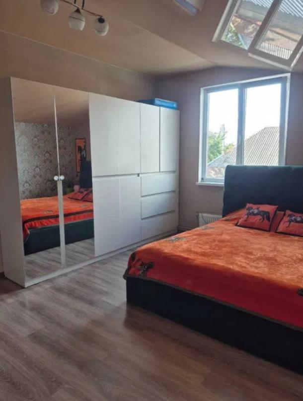 Дом, 5-кімн., Харьков, Тюринка