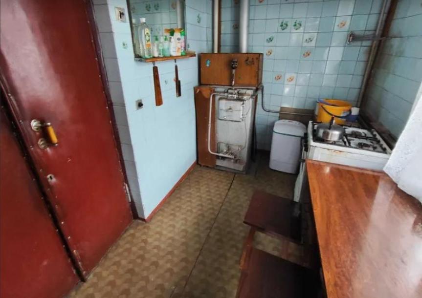 Дом, 4-кімн., Харьков, Холодная Гора