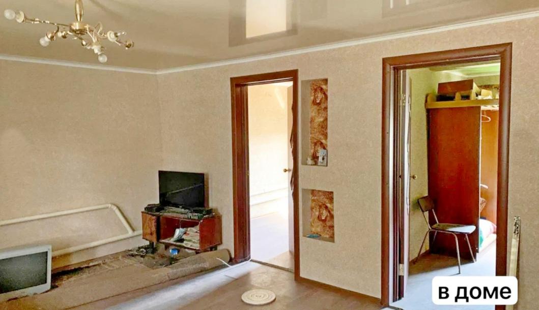 Дом, 3-кімн., Новопокровка, Чугуевский район