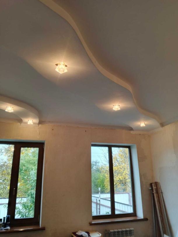 Дом, 5-кімн., Малиновка, Чугуевский район