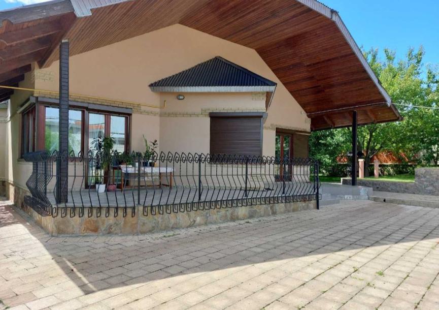 Дом, 4-кімн., Харьков, Лысая Гора