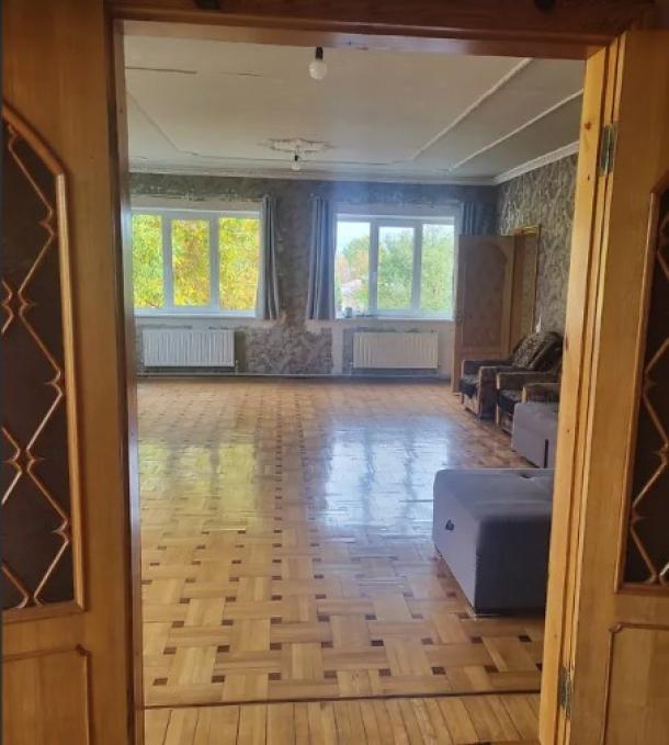 Дом, 6-кімн., Харьков, Восточный