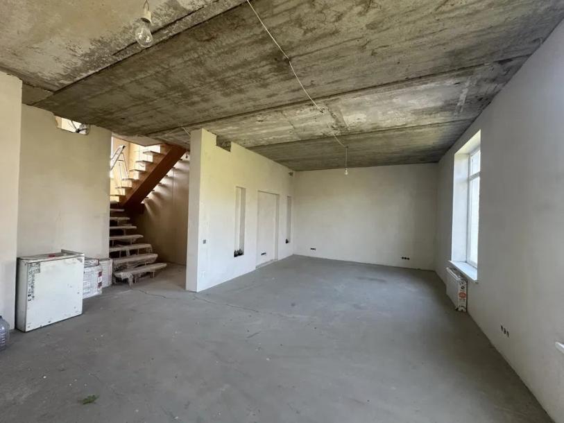 Дом, 4-кімн., Харьков, Павленки