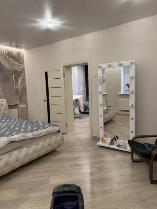 Дом, 3-кімн., Новопокровка, Чугуевский район