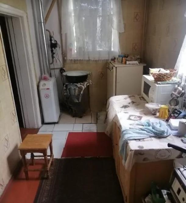 Дом, 3-кімн., Харьков, Жихарь