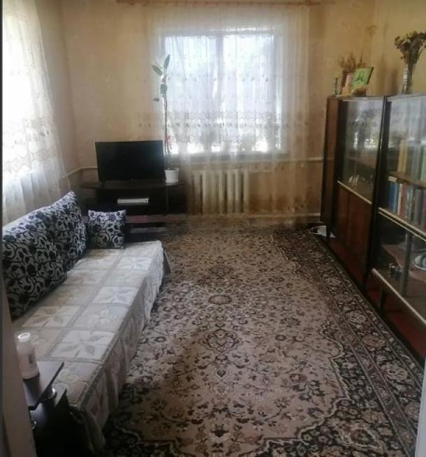 Дом, 3-кімн., Харьков, Жихарь