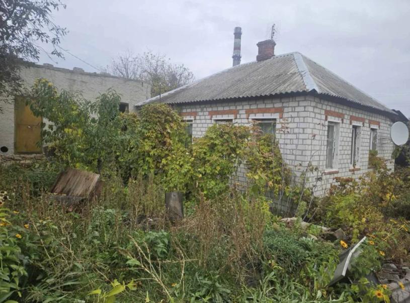 Дом, 4-кімн., Харьков, Залютино