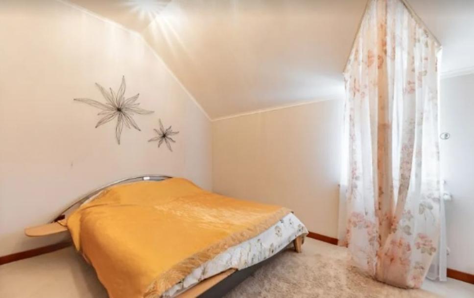 Дом, 3-кімн., Харьков, Большая Даниловка