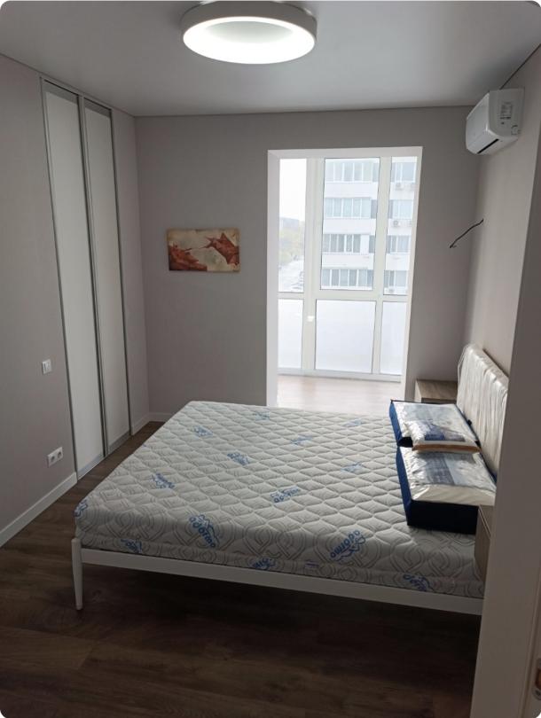 квартира, 3-кімн., Харьков, Новые Дома, Героев Харькова пр-т