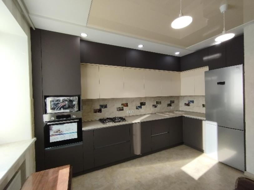 квартира, 2-кімн., Харьков, 615м/р, Василия Стуса