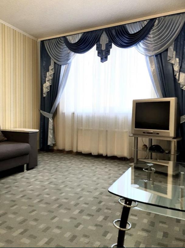 квартира, 2-кімн., Харьков, Алексеевка, Победы пр.