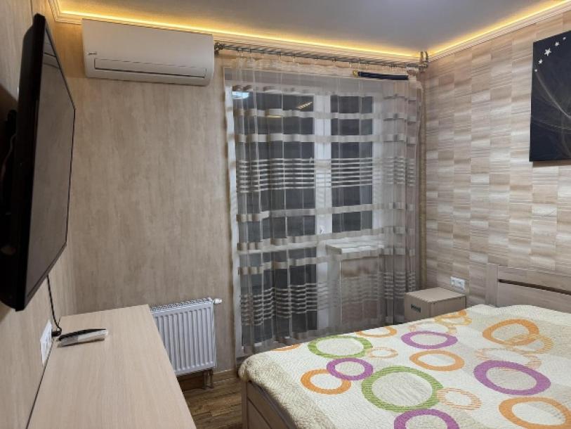 квартира, 2-кімн., Харьков, Алексеевка, Победы пр.