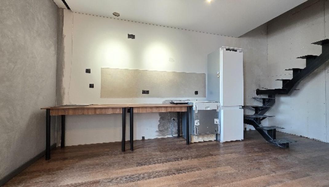 квартира, 3-кімн., Харьков, 519м/р, Академика Барабашова