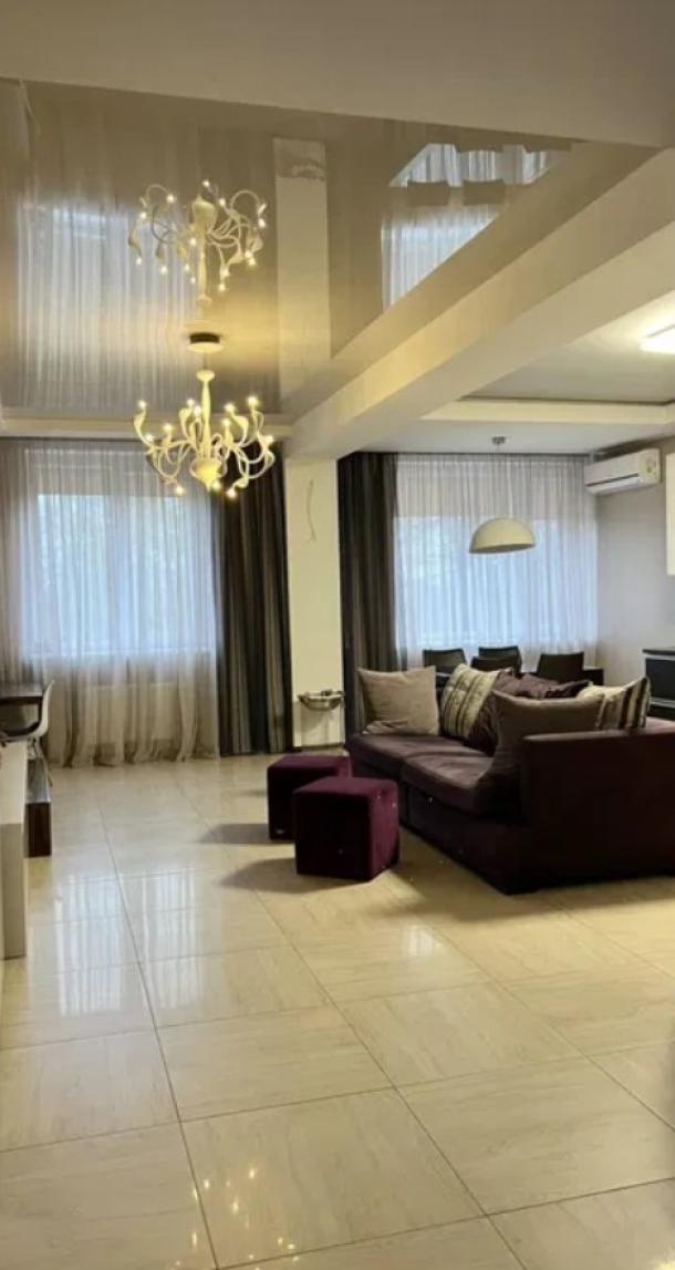 квартира, 3-кімн., Харьков, Павлово Поле, Станислава Парталы (Балакирева)