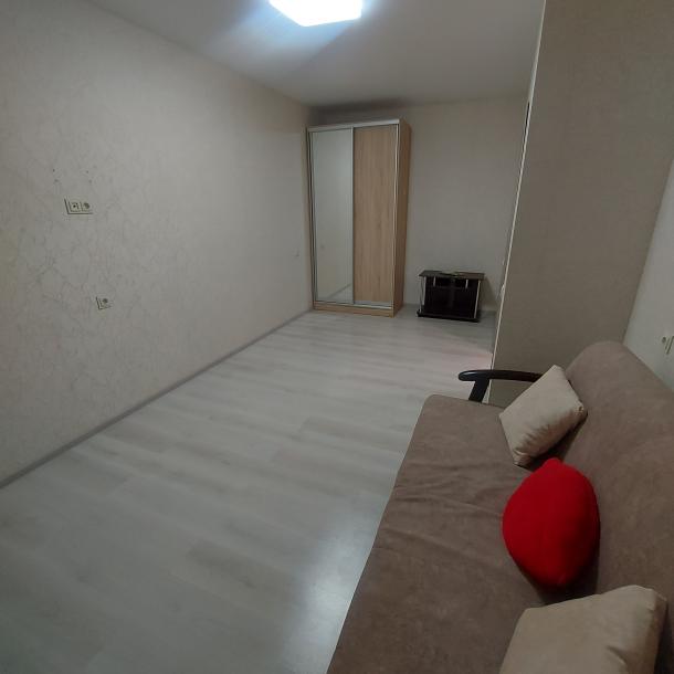 квартира, 1-кімн., Харьков, Алексеевка, Домостроительная