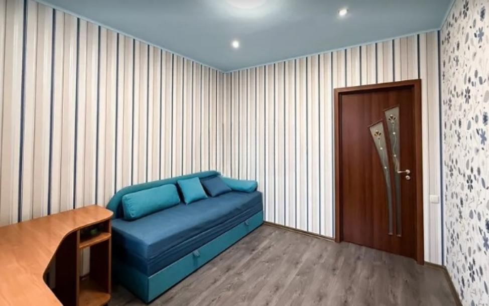 квартира, 2-кімн., Харьков, Защитников Украины метро, Малиновская