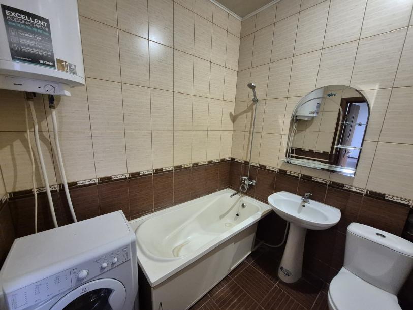 квартира, 2-кімн., Харьков, 519м/р, Академика Барабашова