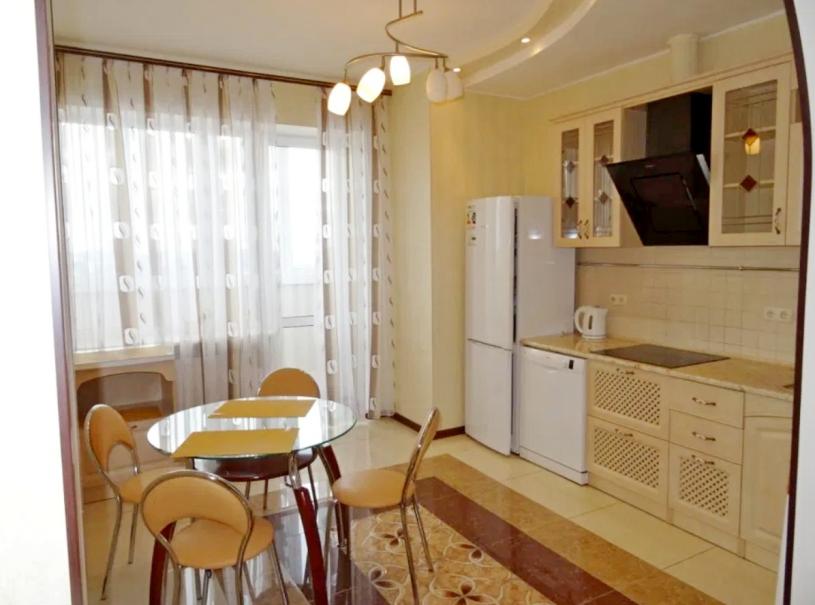 квартира, 2-кімн., Харьков, Павлово Поле, Науки пр.