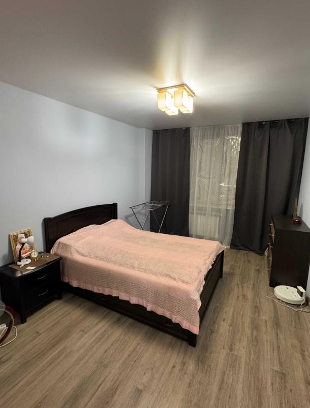 квартира, 1-кімн., Харьков, 1 Северная Салтовка, Гвардейцев Широнинцев