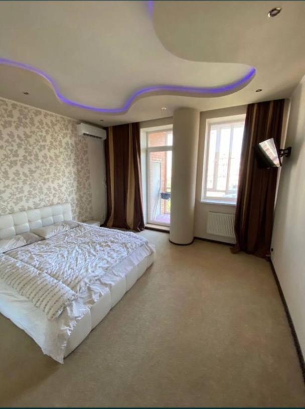 квартира, 1-кімн., Харьков, 615м/р, Гвардейцев Широнинцев