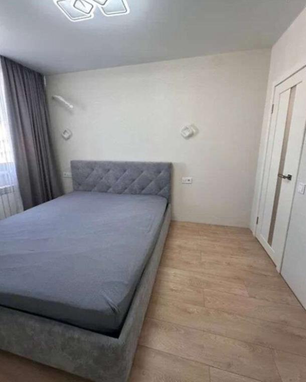 квартира, 2-кімн., Харьков, ХТЗ, Мира