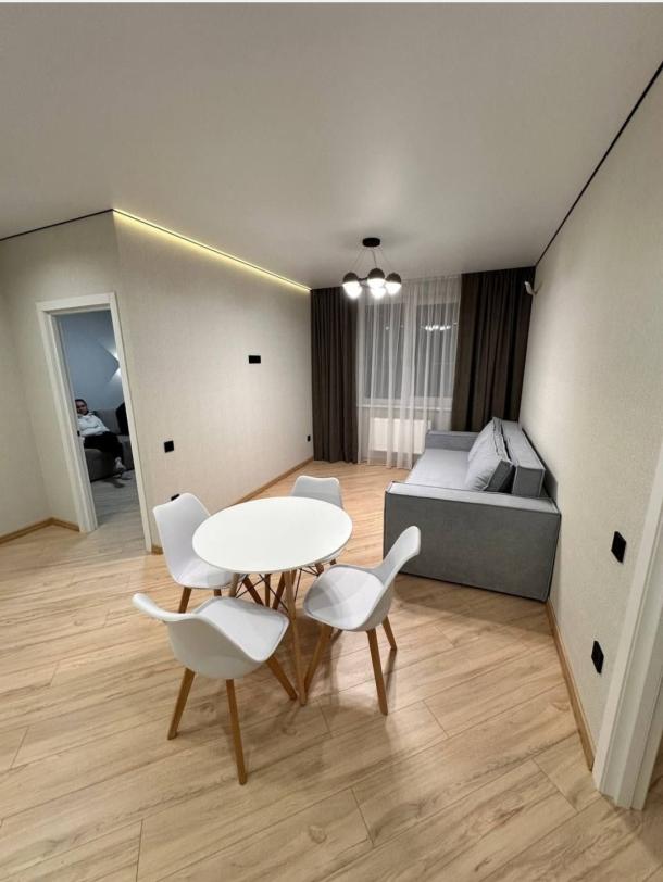 квартира, 3-кімн., Харьков, Журавлевка, Борткевича