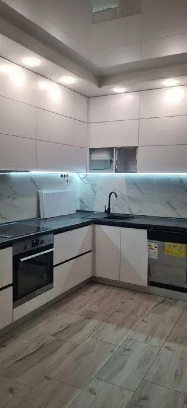 квартира, 1-кімн., Харьков, Новые Дома, Льва Ландау пр.