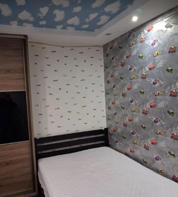 квартира, 4-кімн., Харьков, 531м/р, Тракторостроителей просп.