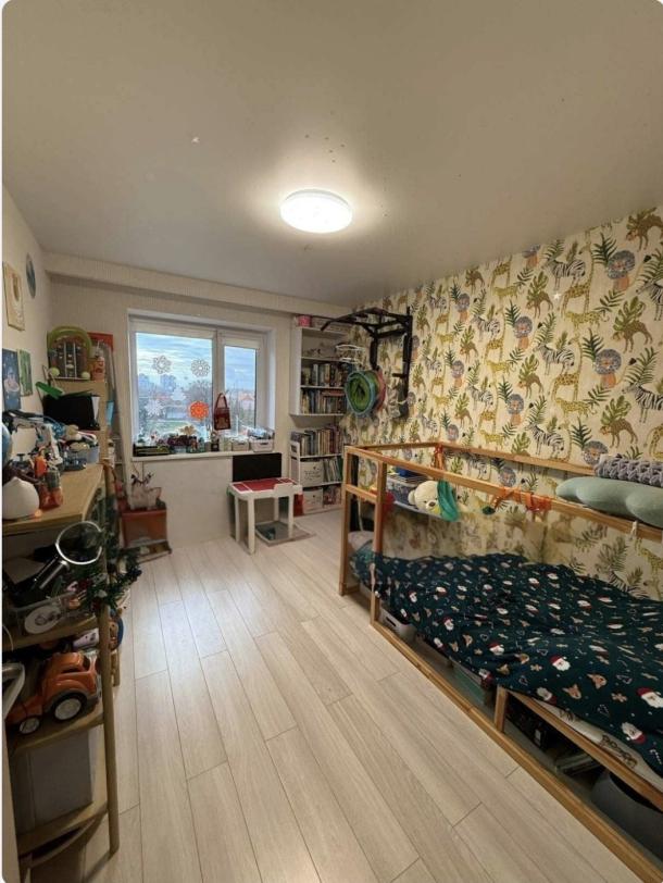 квартира, 2-кімн., Харьков, 615м/р, Гвардейцев Широнинцев