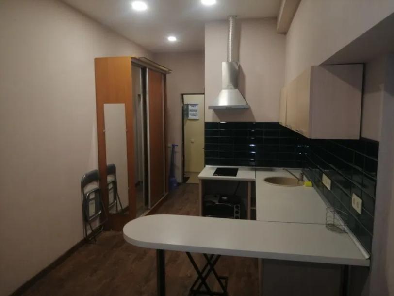 квартира, 2-кімн., Харьков, Защитников Украины метро, Героев Харькова пр-т