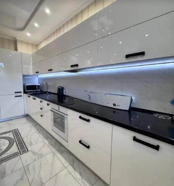 квартира, 2-кімн., Харьков, Павлово Поле, Науки пр.