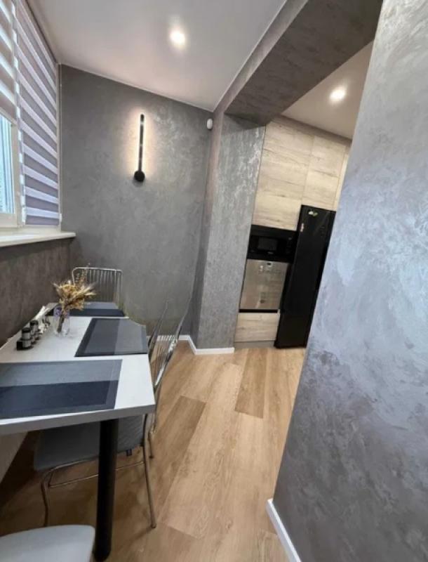 квартира, 3-кімн., Харьков, Холодная Гора, Черновский пер. (Володарск.пер)